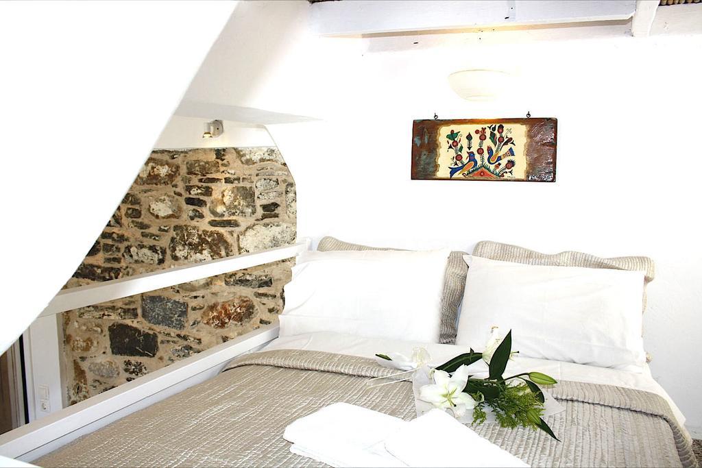 Mariakis Luxury Studios Astypalaia Ruang foto