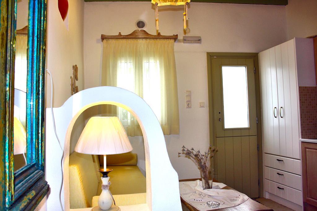 Mariakis Luxury Studios Astypalaia Bagian luar foto