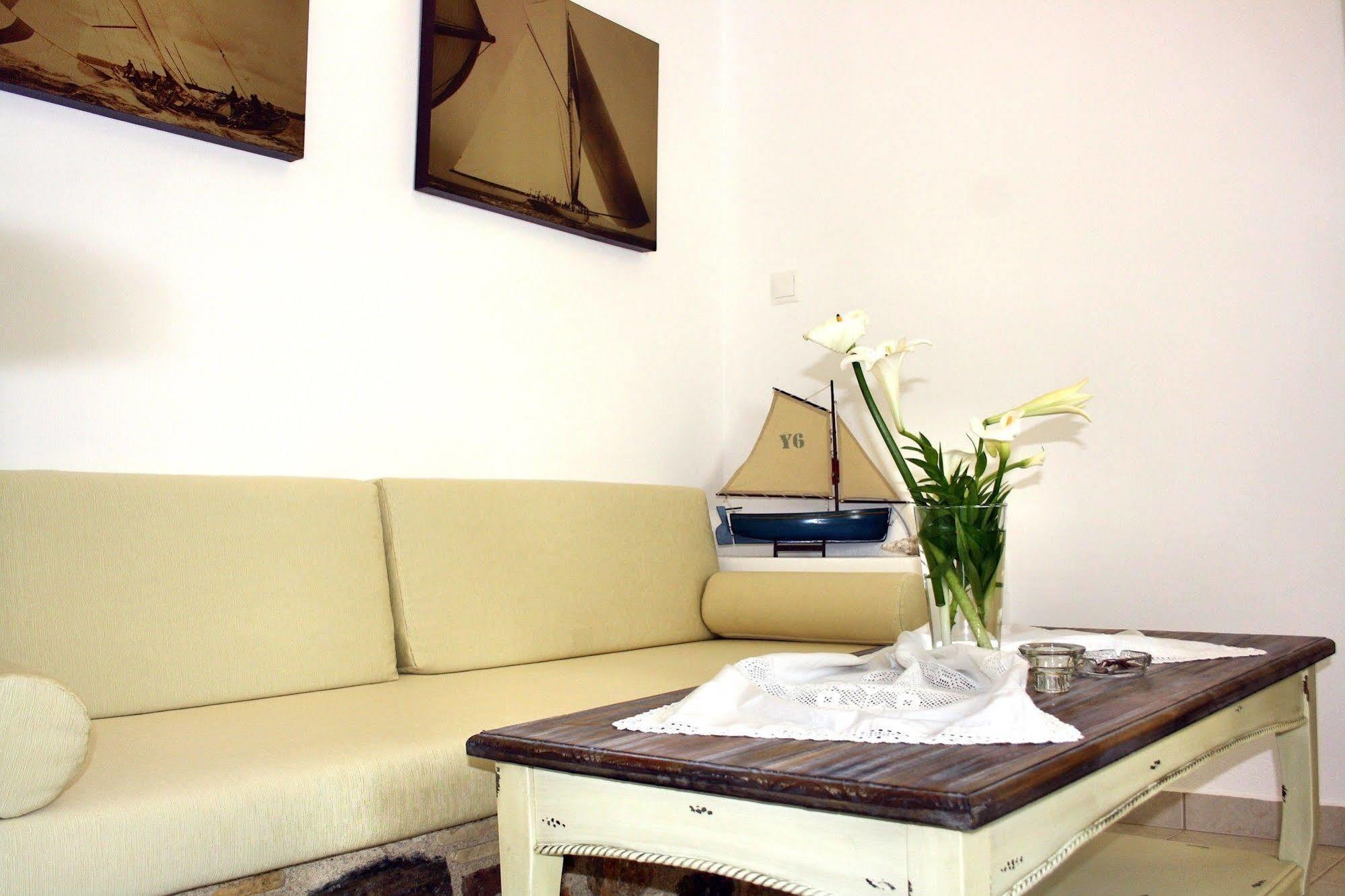 Mariakis Luxury Studios Astypalaia Bagian luar foto